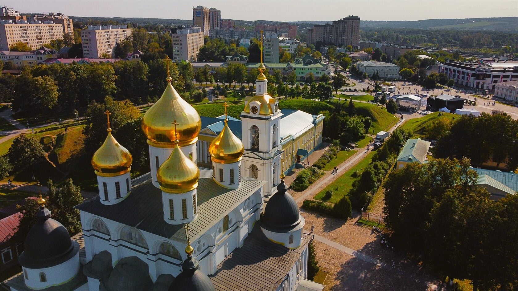 Дмитровский кремль в Подмосковье